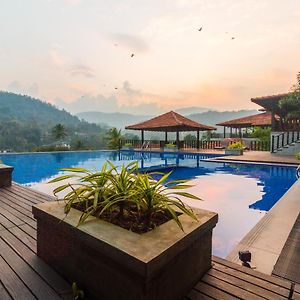 Serendip Stone Hotel And Bungalow